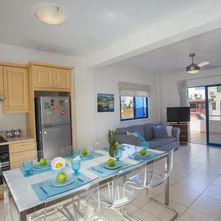 You And Your Family Will Love This 16 *