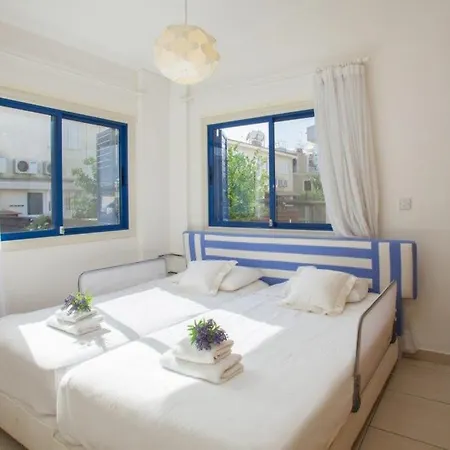 You And Your Family Will Love This 16 *